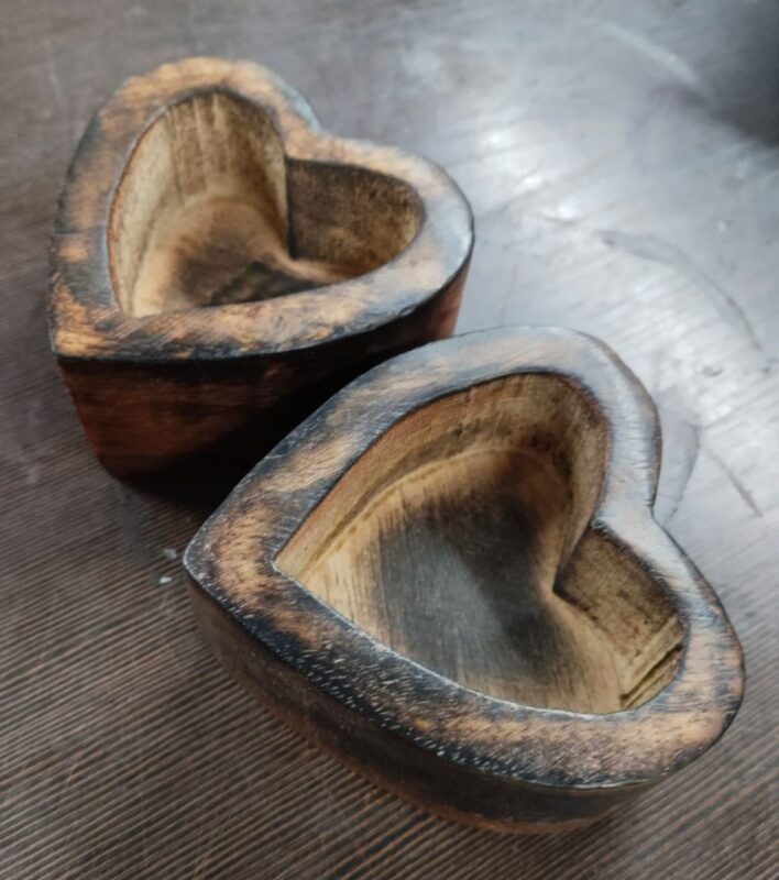 Mini wooden heart container